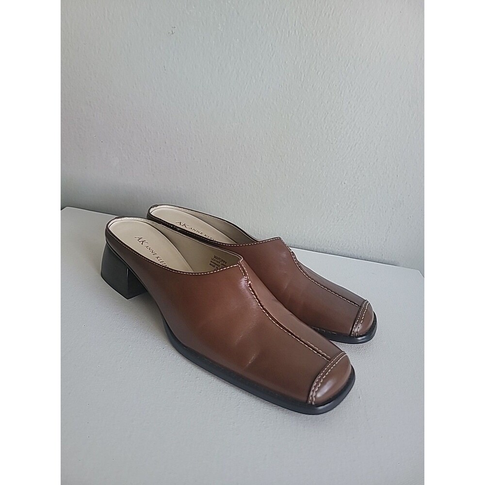 Anne Klein Square Toe Brown Leather Mules Sz 8.5 Narrow